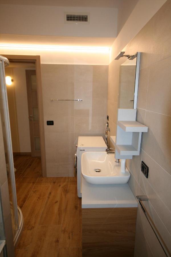Ba - Villa Lucy - Single Villa - Lignano Sabbiadoro Extérieur photo